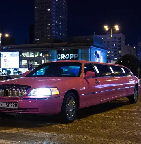 Warszawa RÓŻOWA LIMUZYNA Warszawa RÓŻOWA LIMUZYNA
